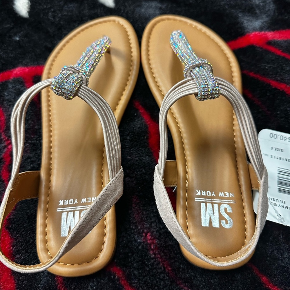 SM New York Women's Tan Sandals